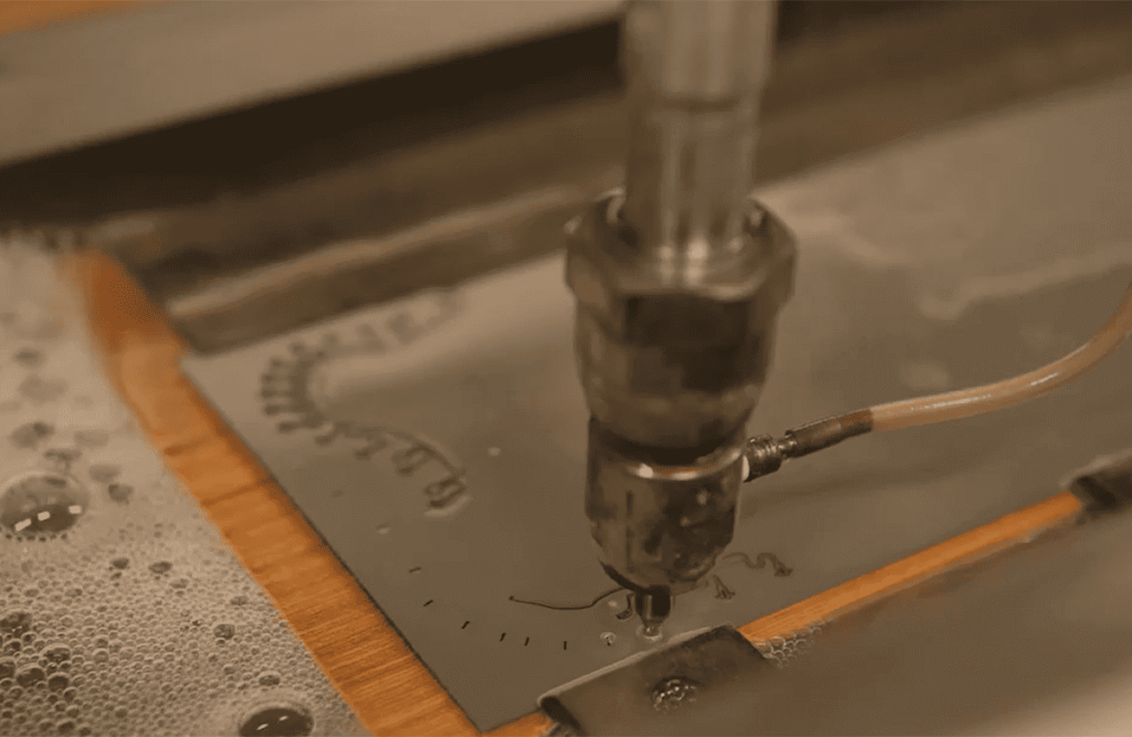 microwaterjet_howitworks